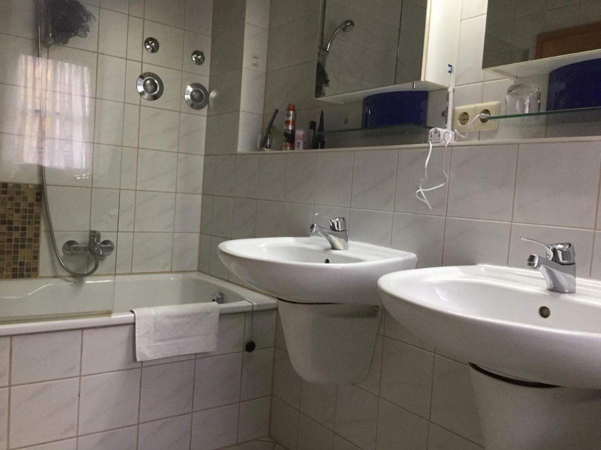 Hotel Garni Wiestor Uberlingen Eksteriør billede